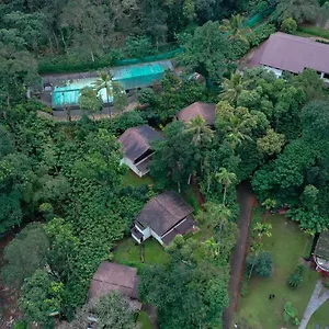 Resort Carmelia Haven Thekkady
