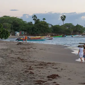 Hotel Golden Sands Treasure Beach